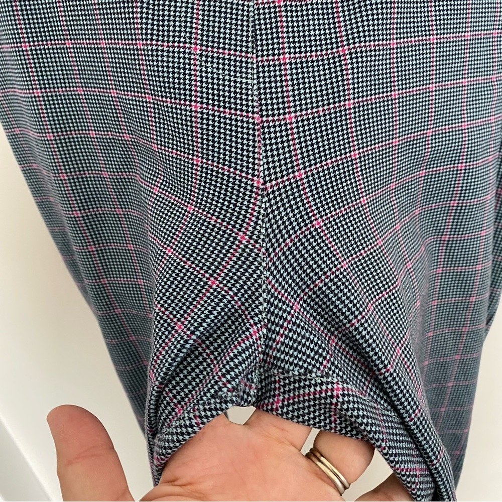 Betabrand Black and Pink Straight Leg Pants - Picture 4 of 8